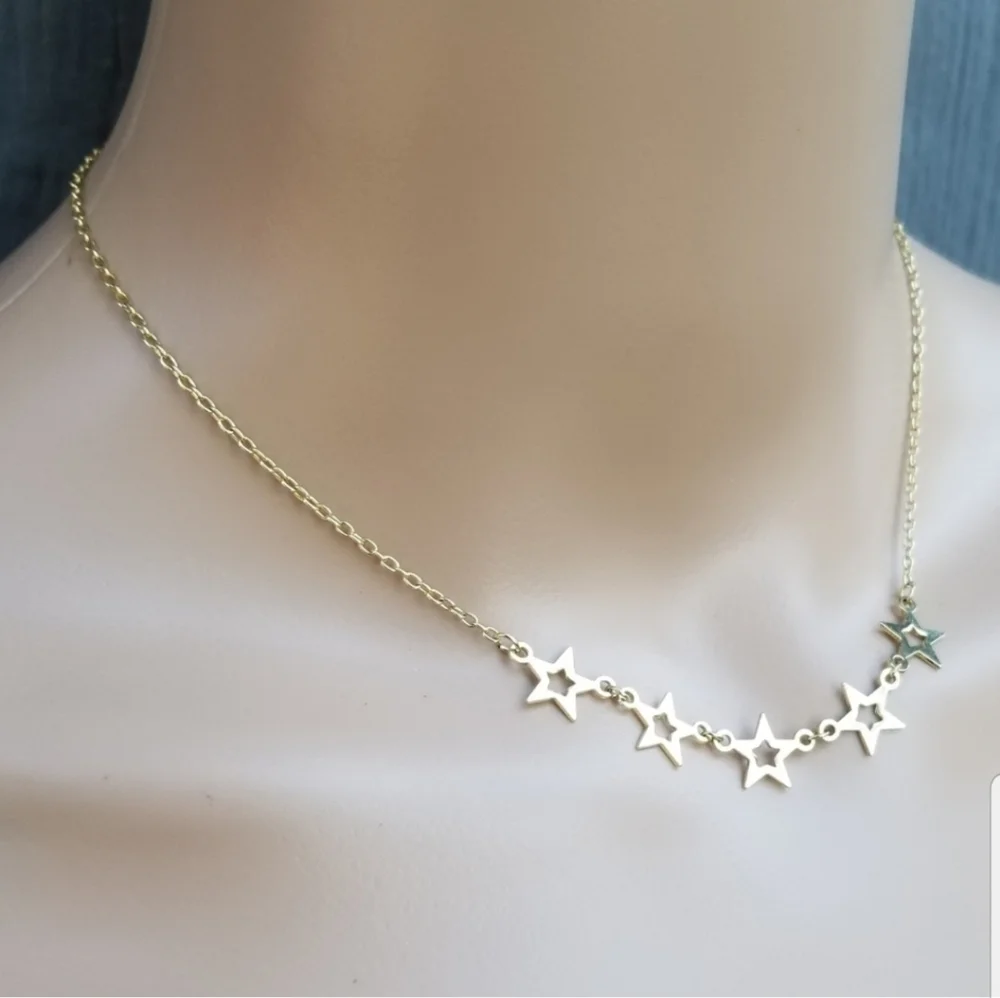 GOLDTONED FIVE STAR DAINTY NECKLACE